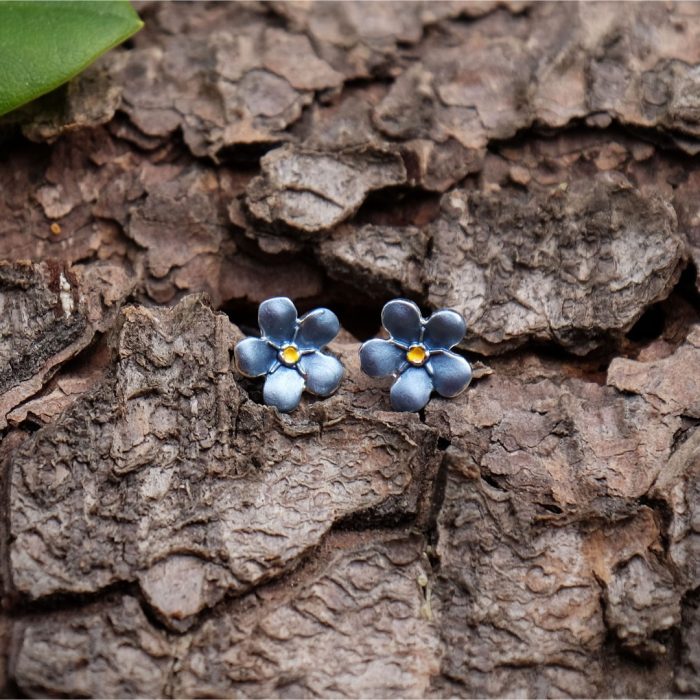 Alexander Thurlow Mini Blue Forget Me Not Flower Stud Earrings on Bark ATH760