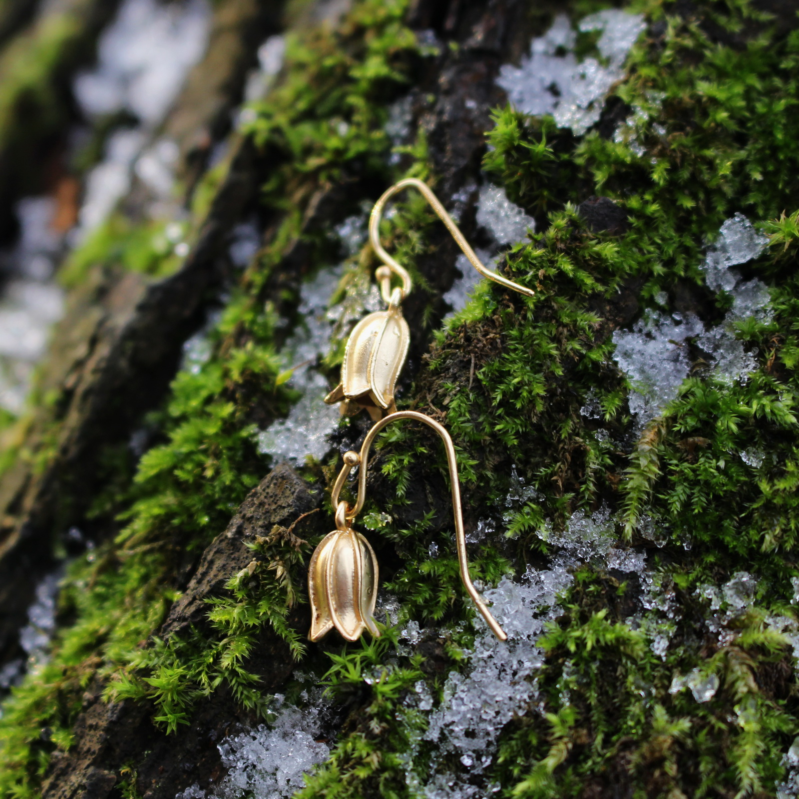 bluebell-gold-flower-single-drop-earring-ath1031