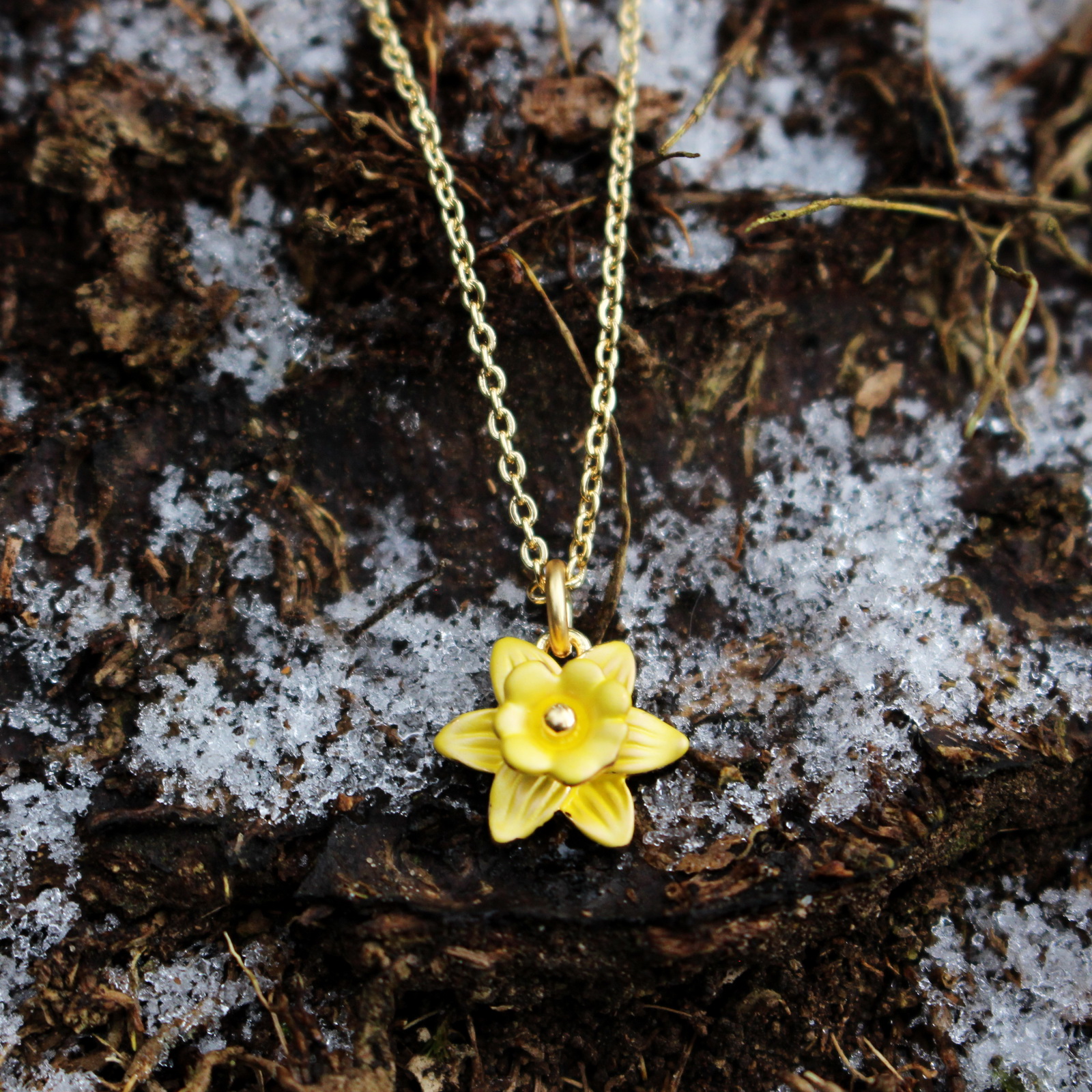 daffodil-yellow-gold-plated-mini-necklace-ath1041